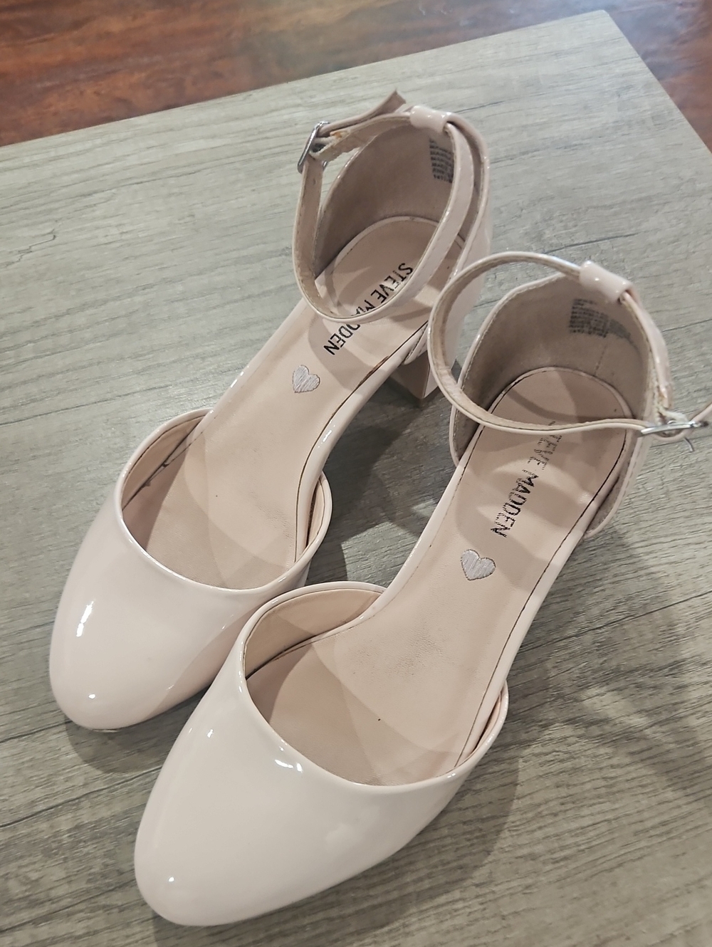 Steve Madden Muted Pink Patent Ankle-Strap Block Heels little girl's size 3